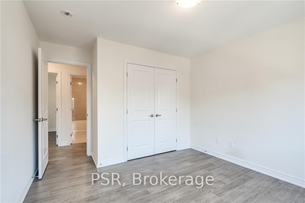 14 Ridgeside Lane, #24