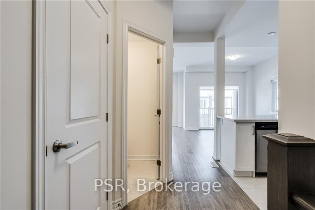 14 Ridgeside Lane, #24