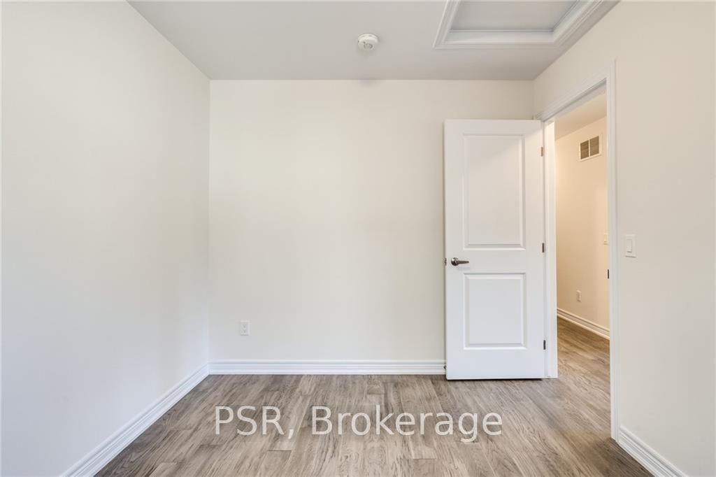 14 Ridgeside Lane, #24
