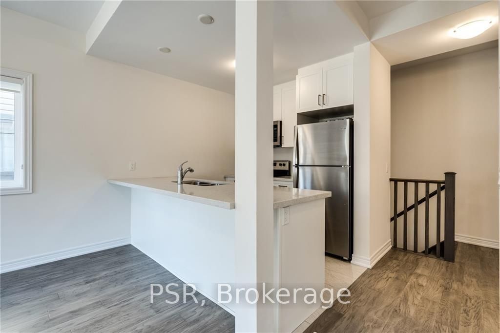 14 Ridgeside Lane, #24