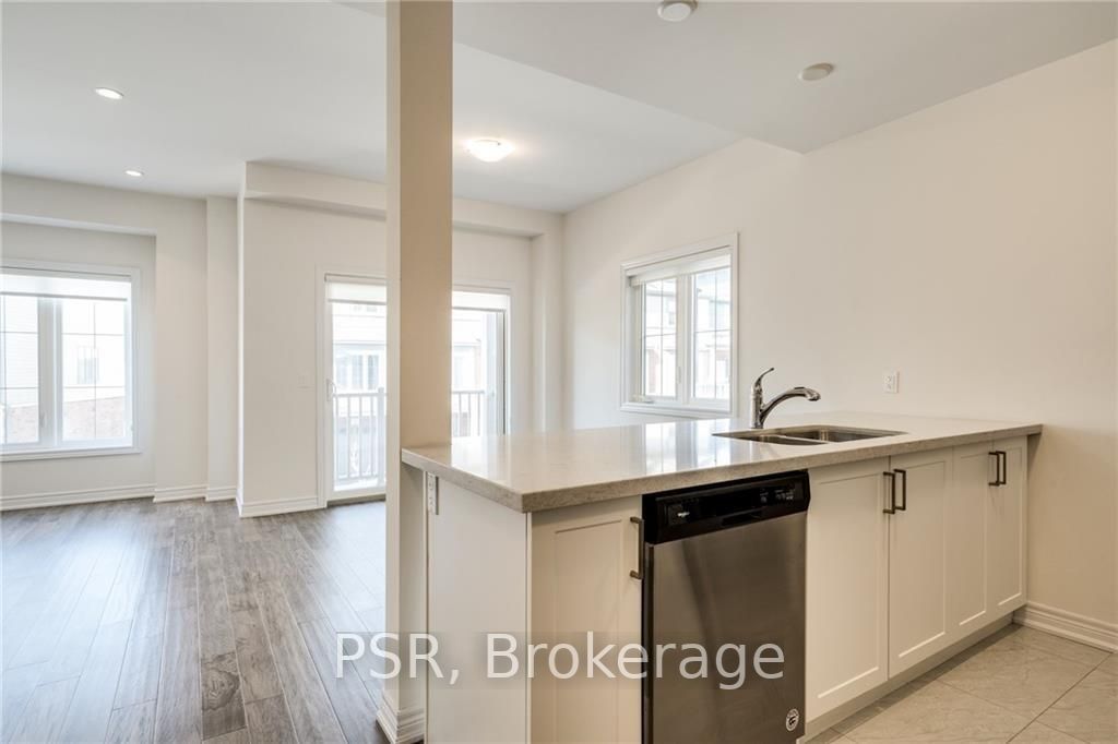 14 Ridgeside Lane, #24