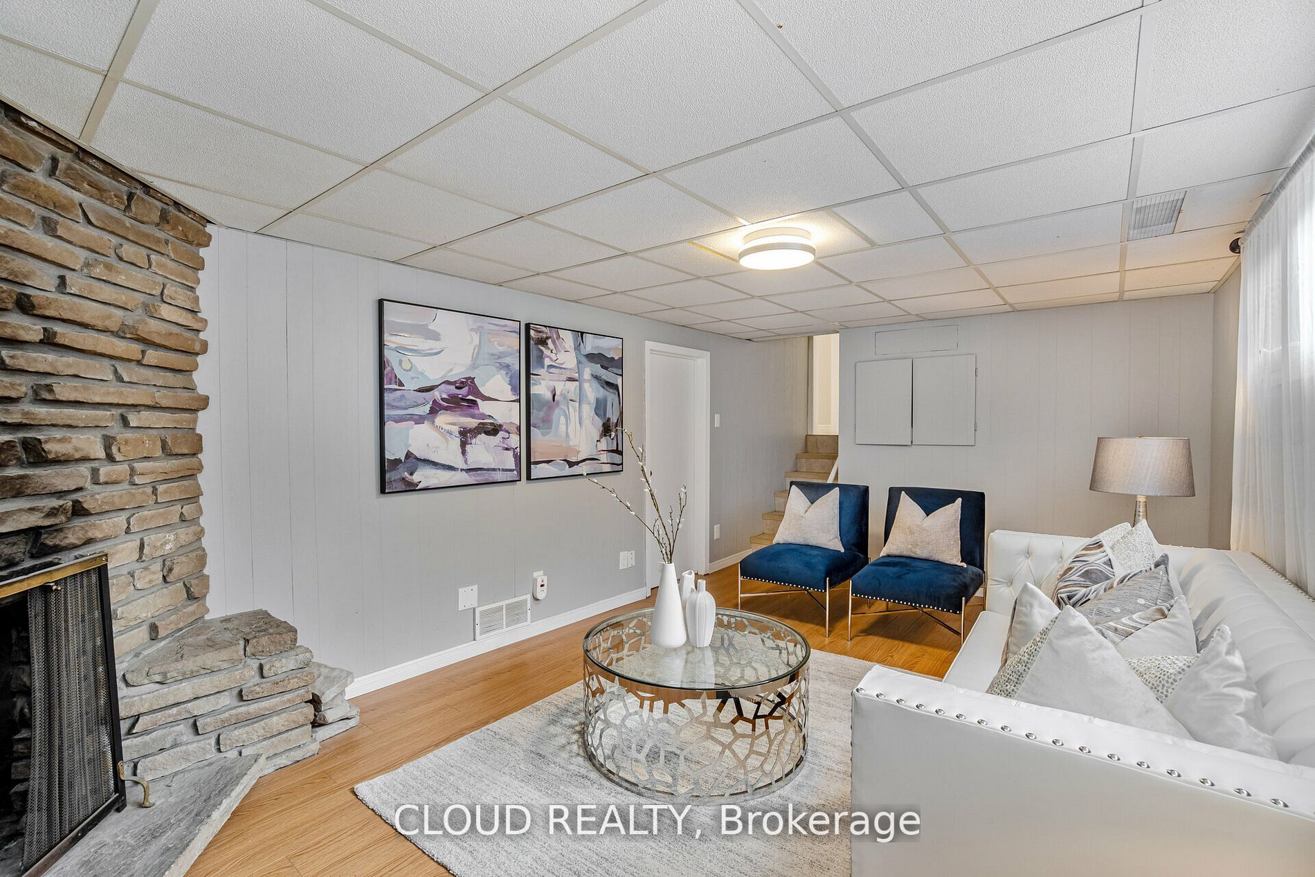176 Rennie Drive