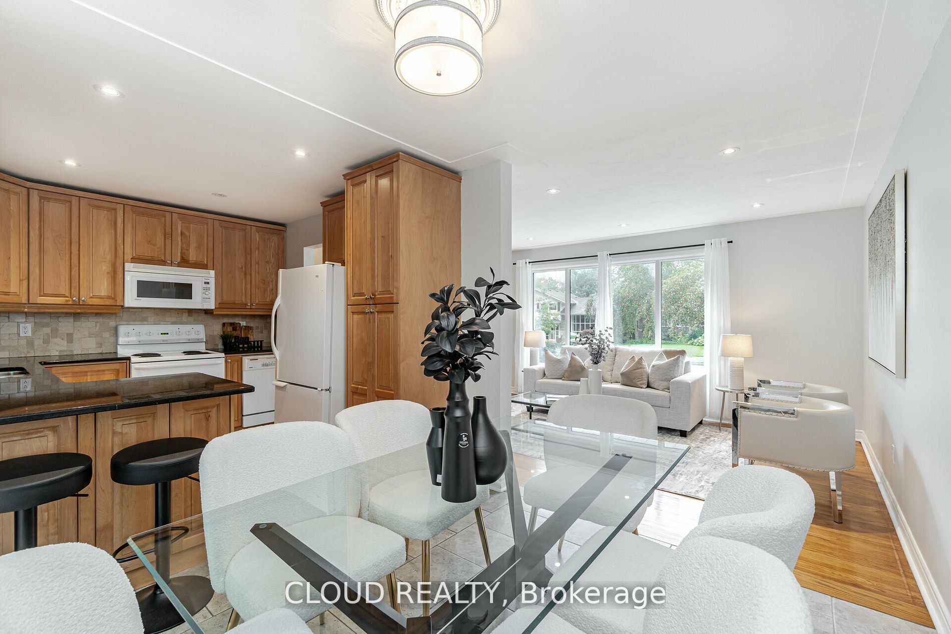 176 Rennie Drive