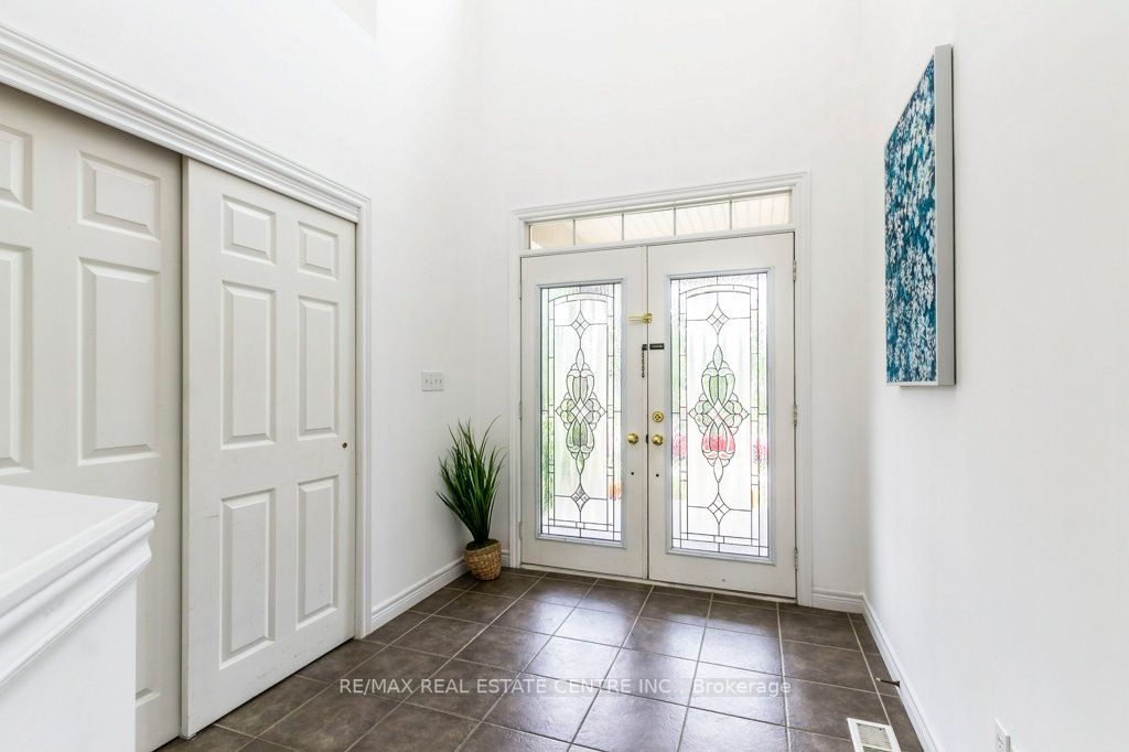 252 Thorner Dr