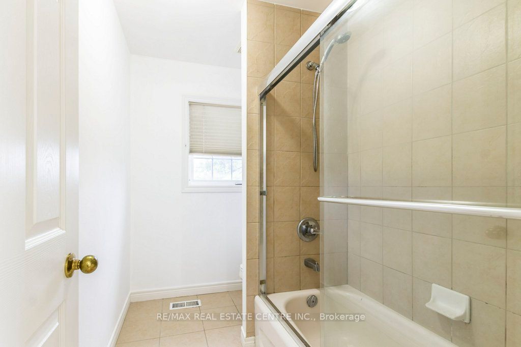 252 Thorner Dr