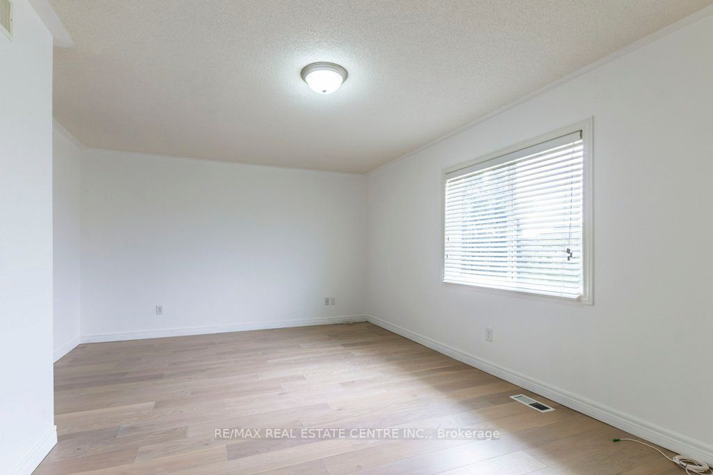 252 Thorner Dr