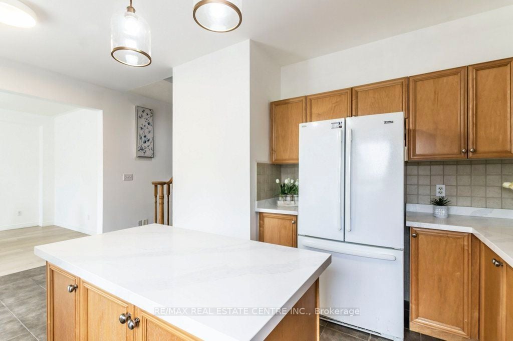 252 Thorner Dr