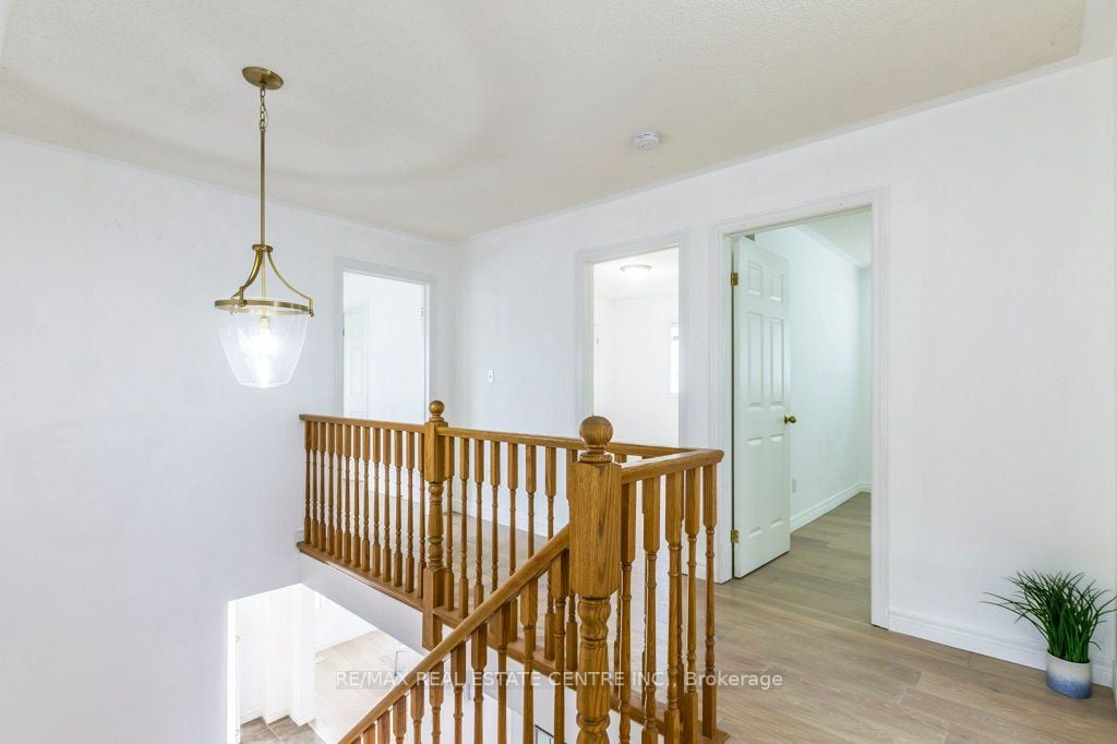 252 Thorner Dr