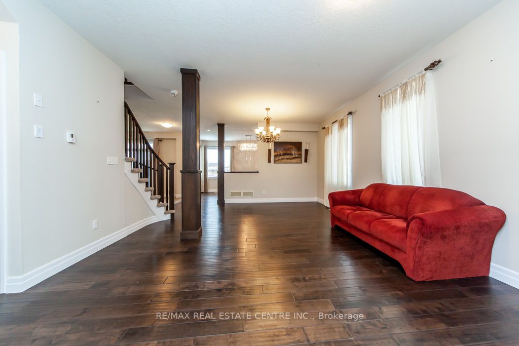 153 Green Gate Boulevard