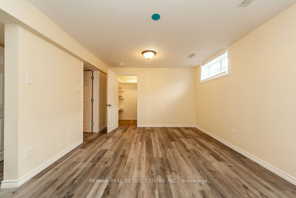 153 Green Gate Boulevard