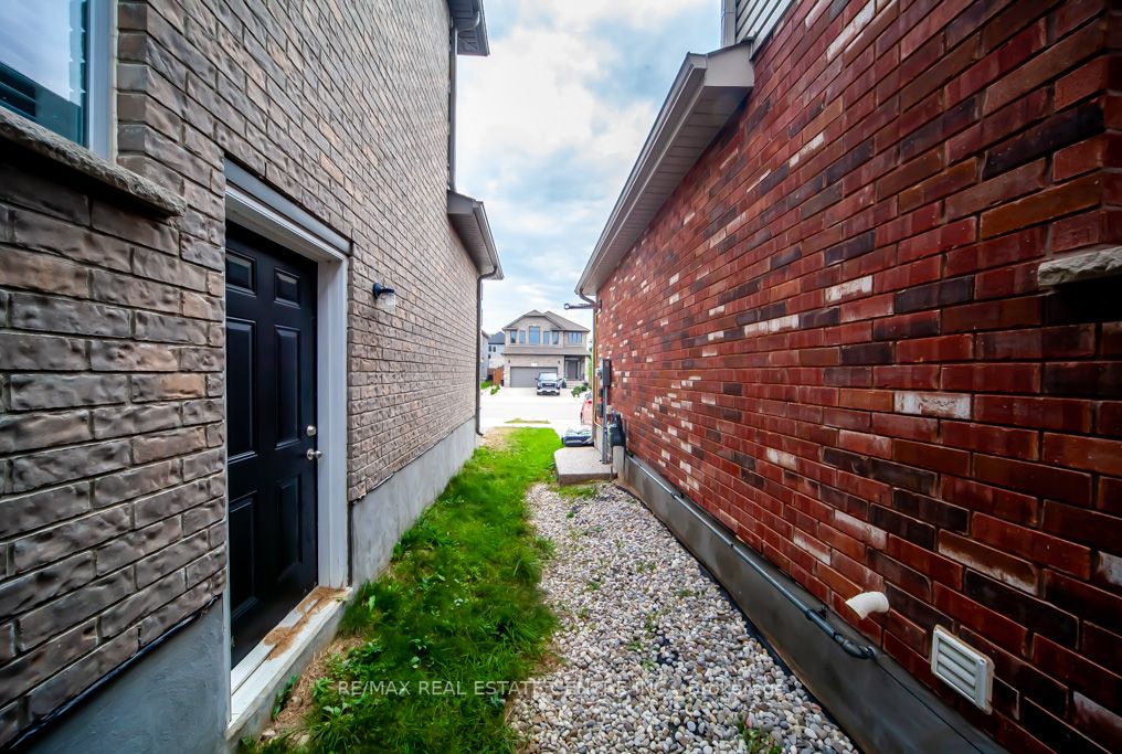 153 Green Gate Boulevard