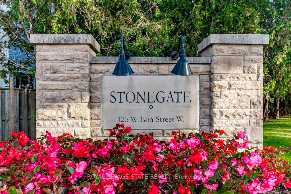 125 Wilson St W, #310