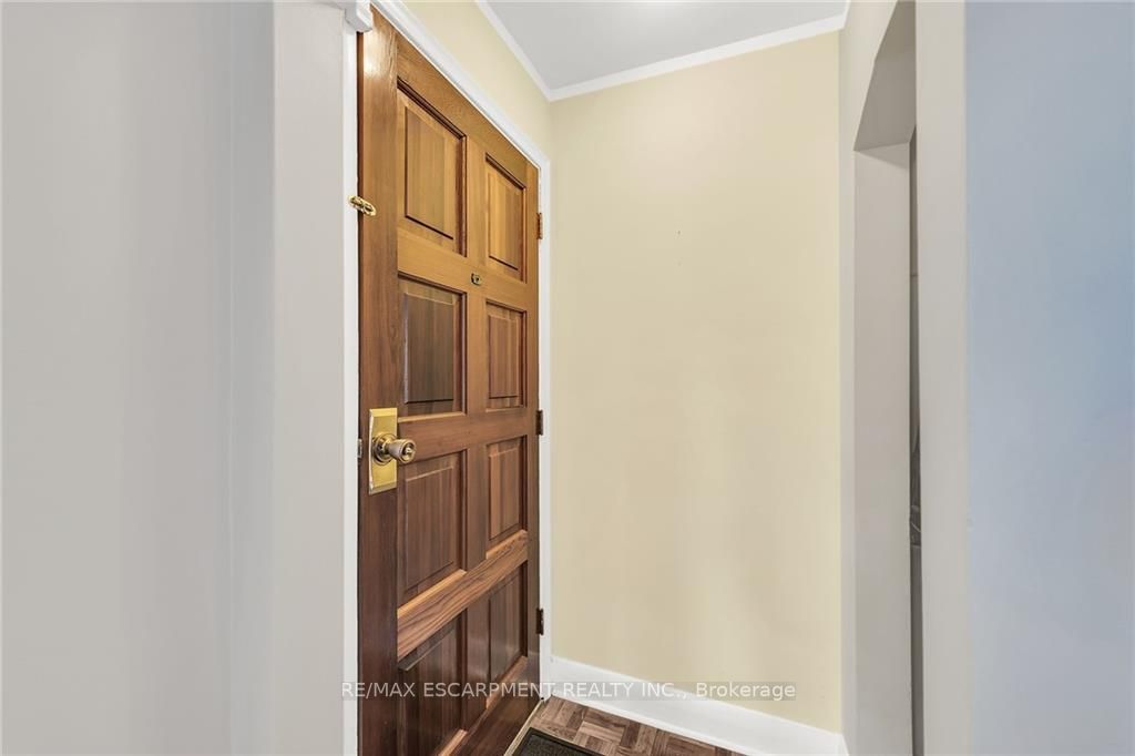 373 Upper Kenilworth Ave