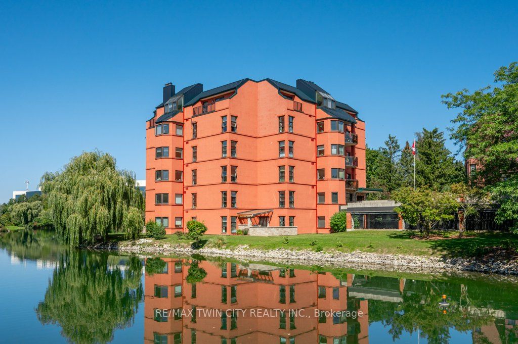 54 Blue Springs Dr, #23