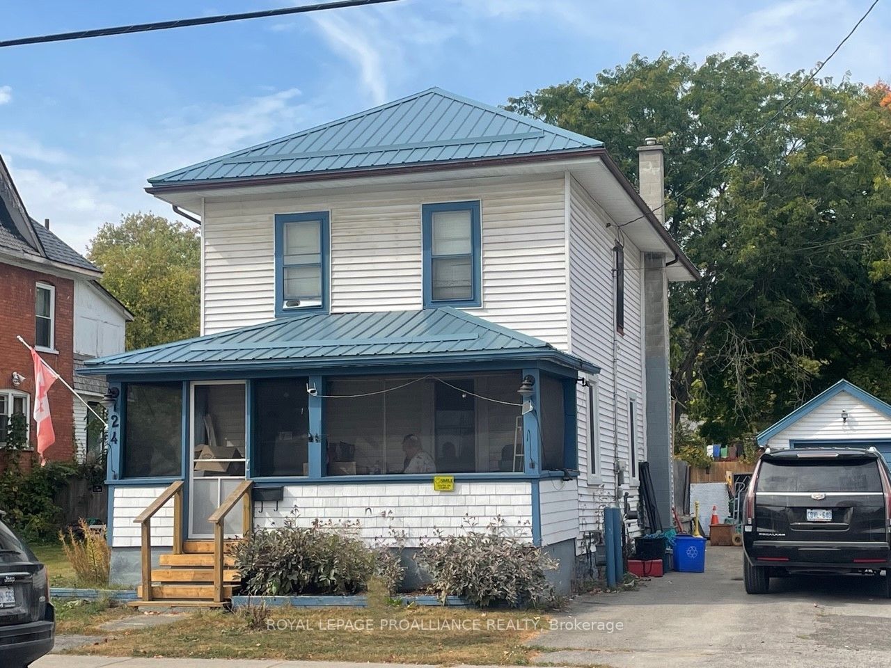 124 Queen St