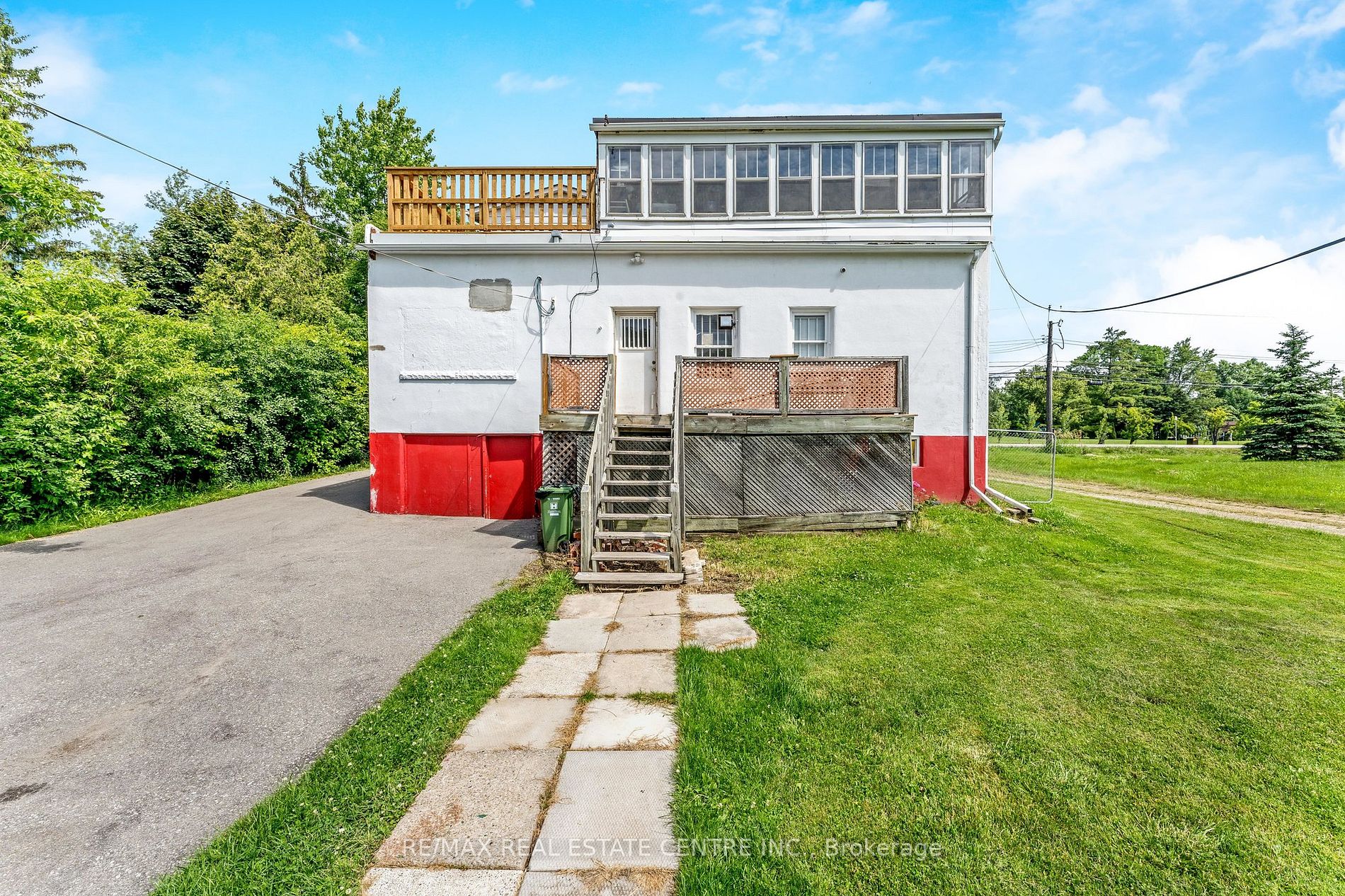338 Concession 5 W