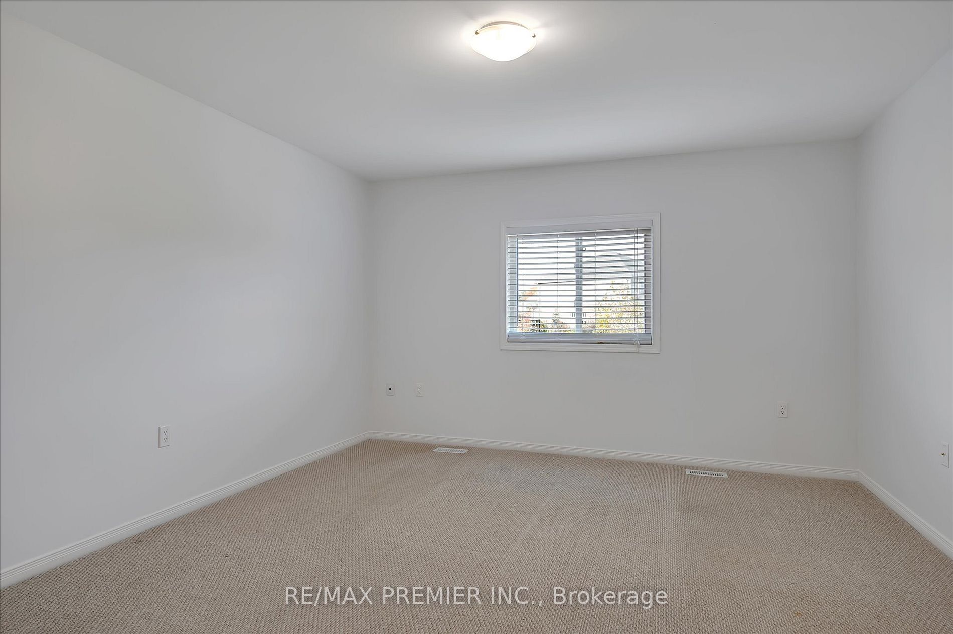 1647 Hetherington Drive