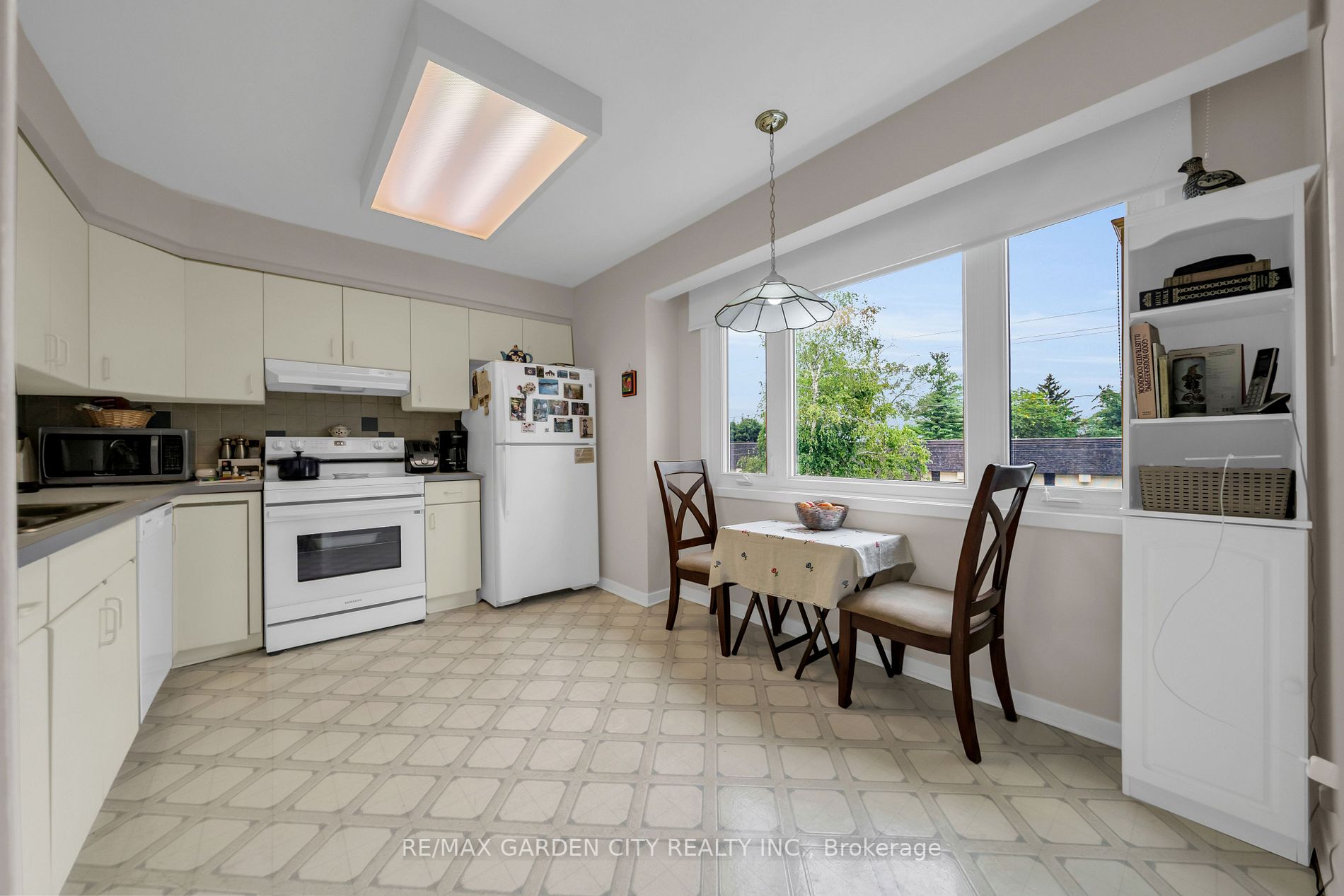 177 Main St, #4
