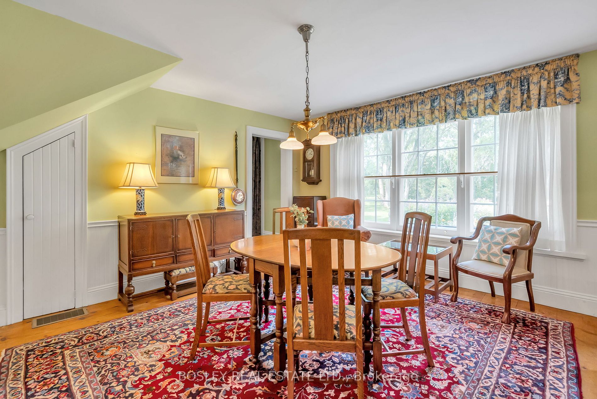 136 Old Danforth Rd