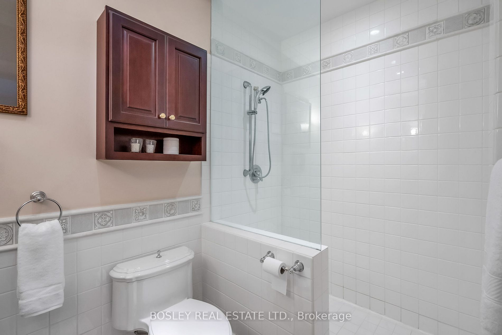 136 Old Danforth Rd