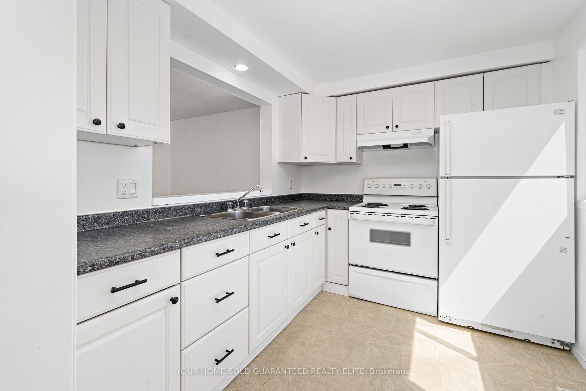 5982 Dunn St, #9