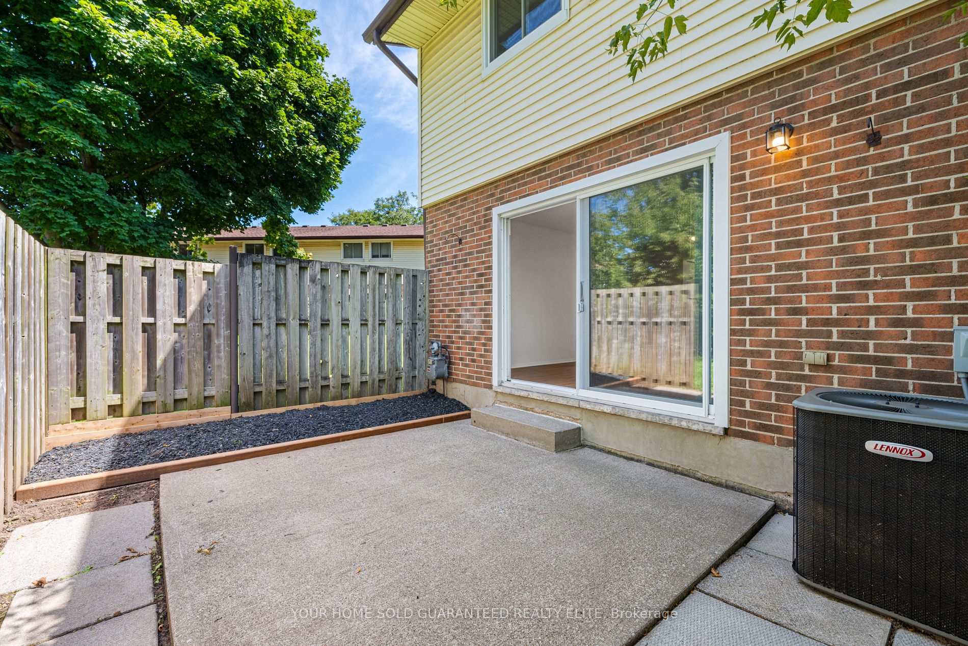5982 Dunn St, #9