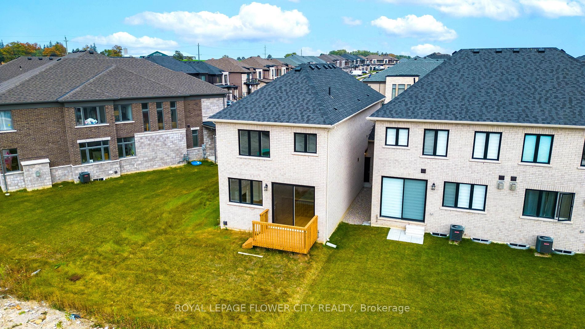 914 Sobeski Ave