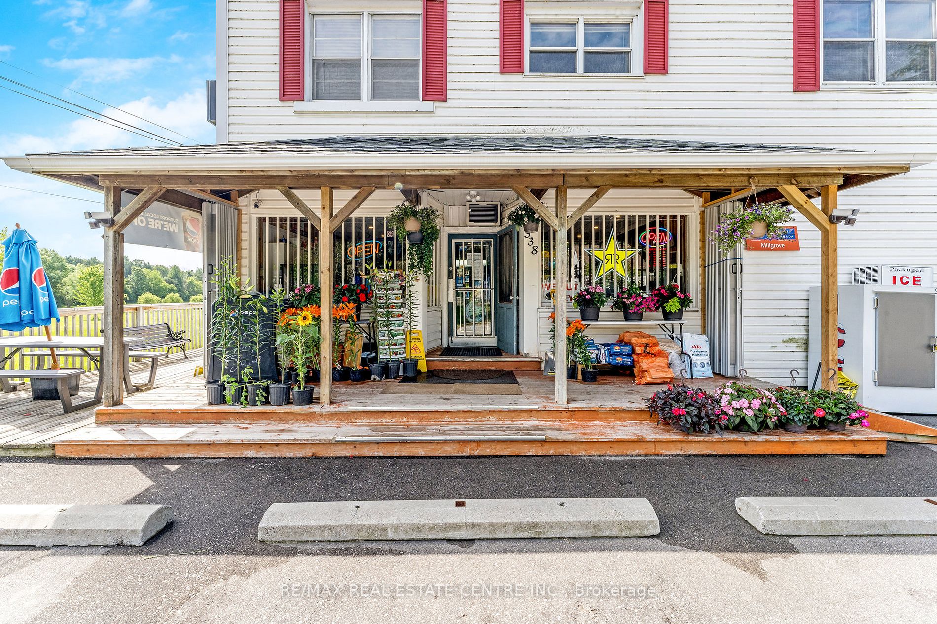 338 Concession 5 W
