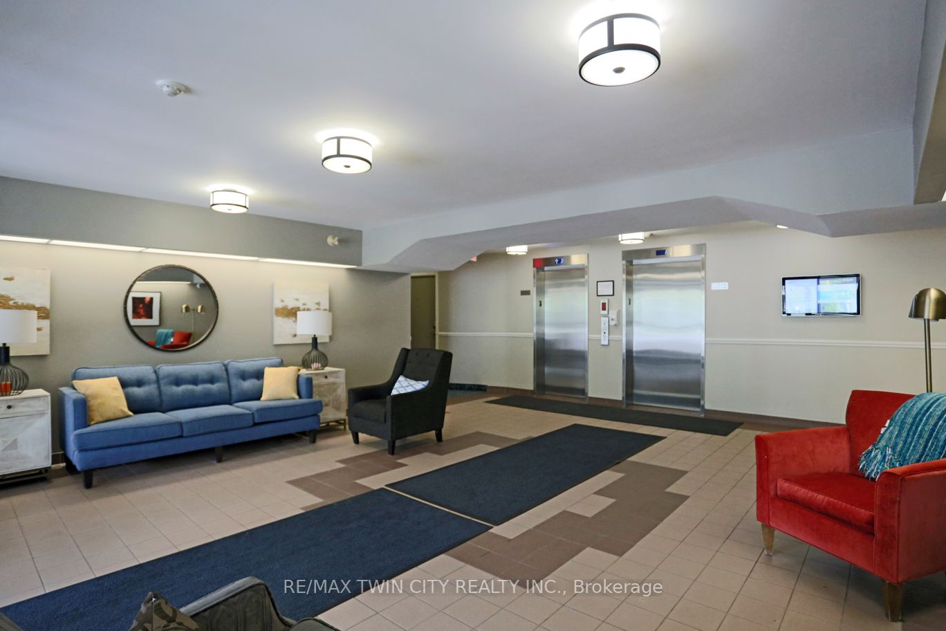 107 Bagot Street, #208
