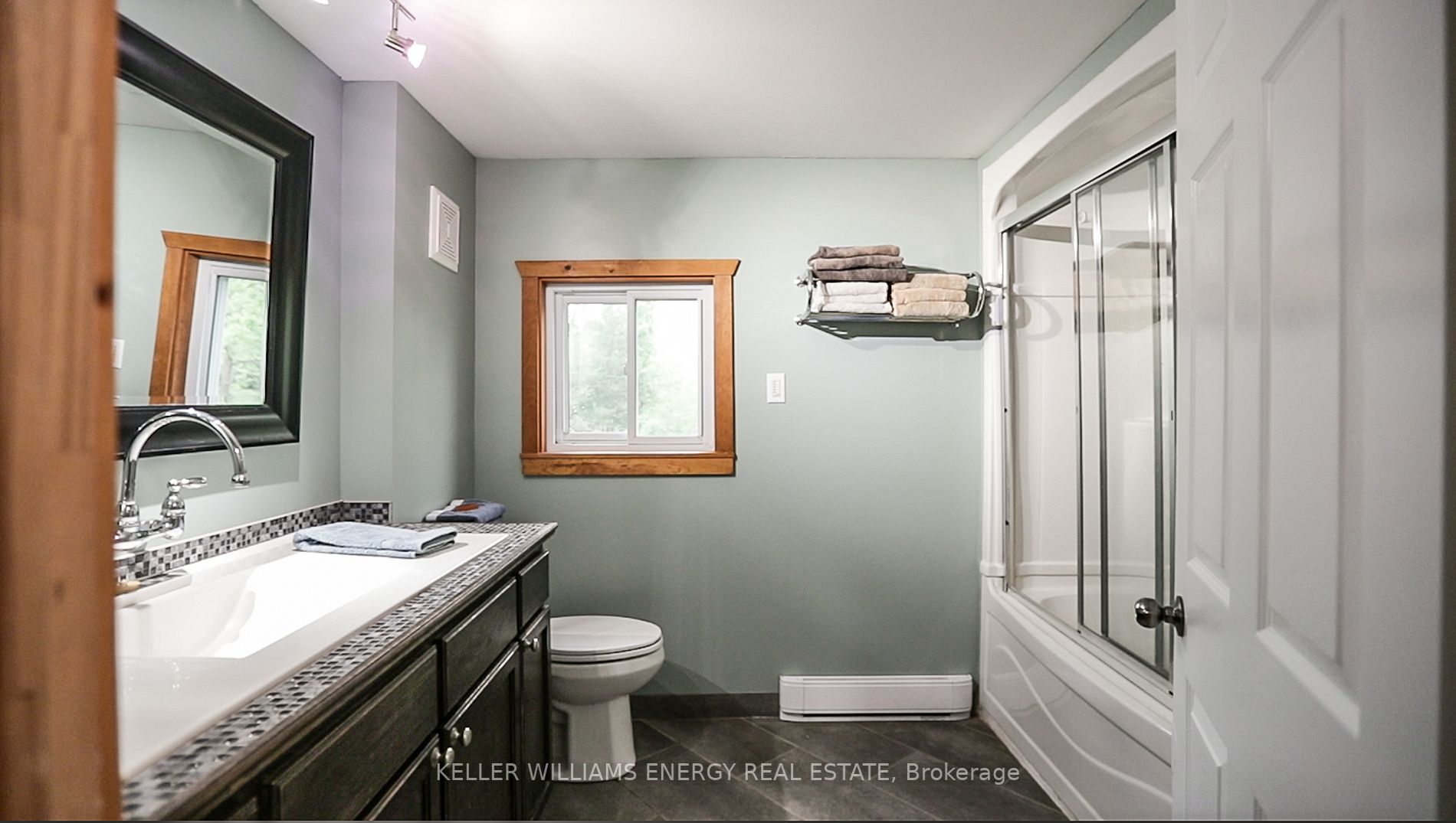 292 SALMON POINT Road