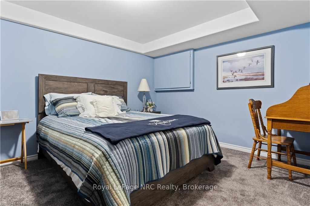 1 Cedar Crt