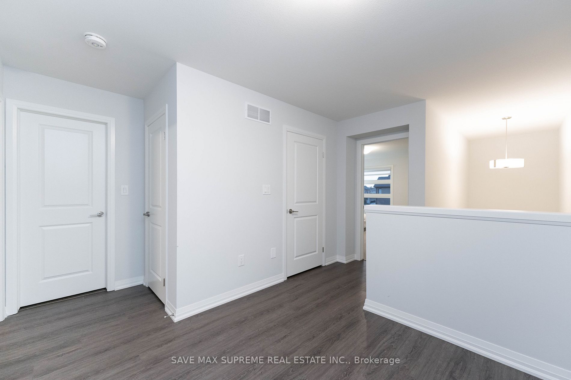 4292 Shuttleworth Drive