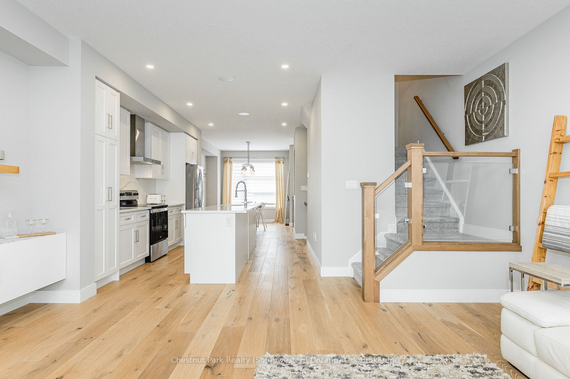 60 Arkell Rd, #3