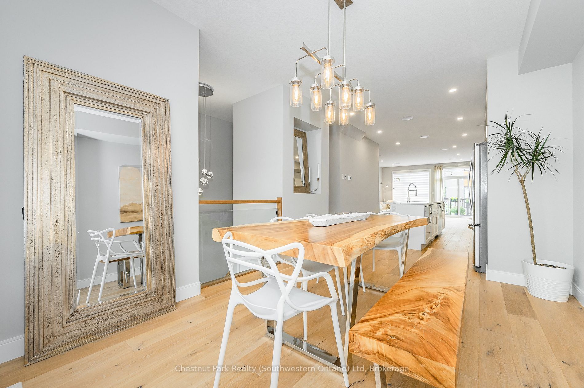 60 Arkell Rd, #3