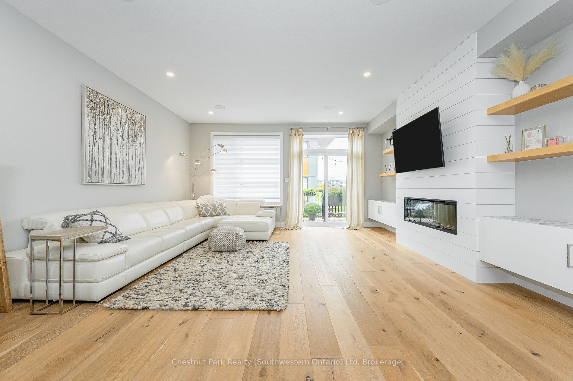 60 Arkell Rd, #3