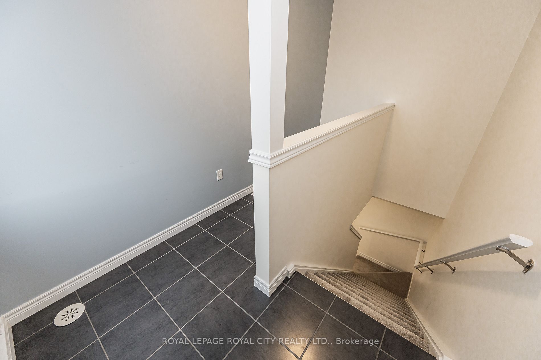 39 Kay Crescent, #41