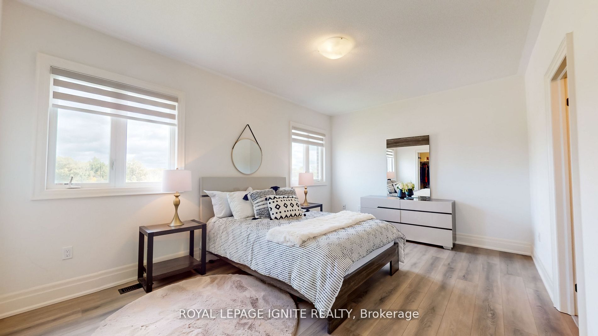 122 Great Falls Blvd