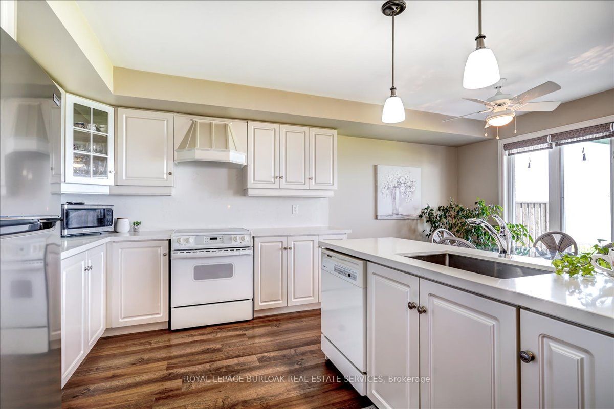 515 North Service Road, #27