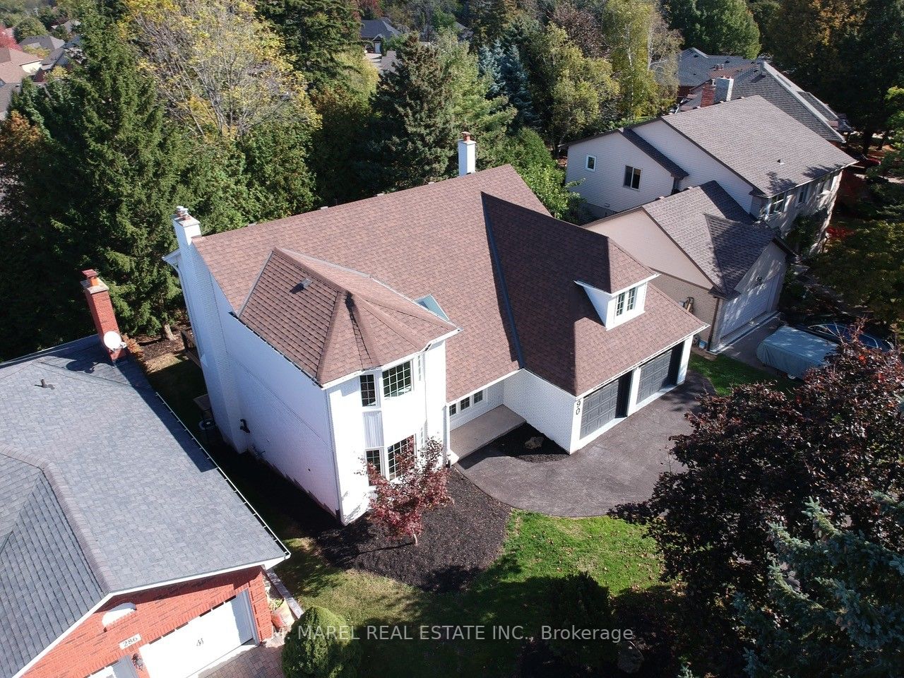290 Lloyminn Ave