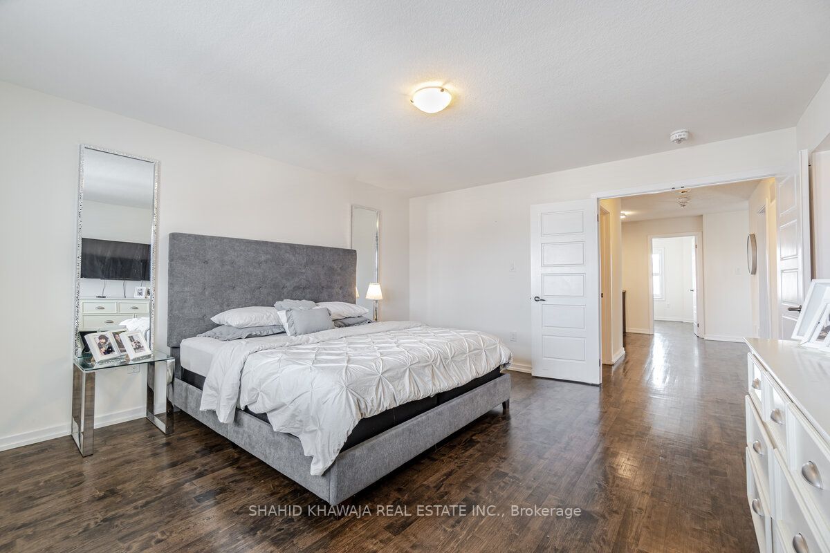 94 Pagebrook Cres