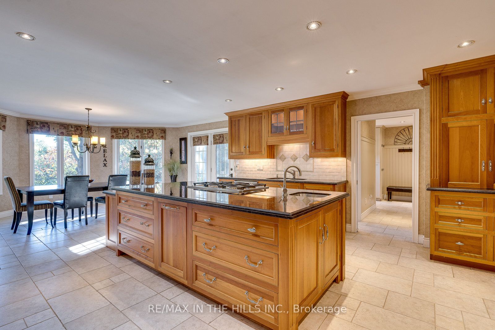 41 Pine Ridge Rd