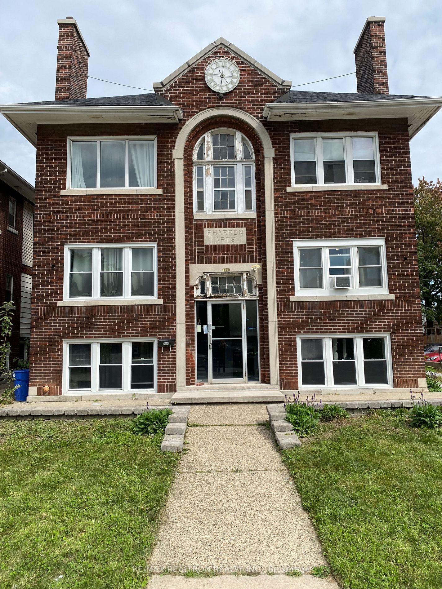 558 Partington Ave