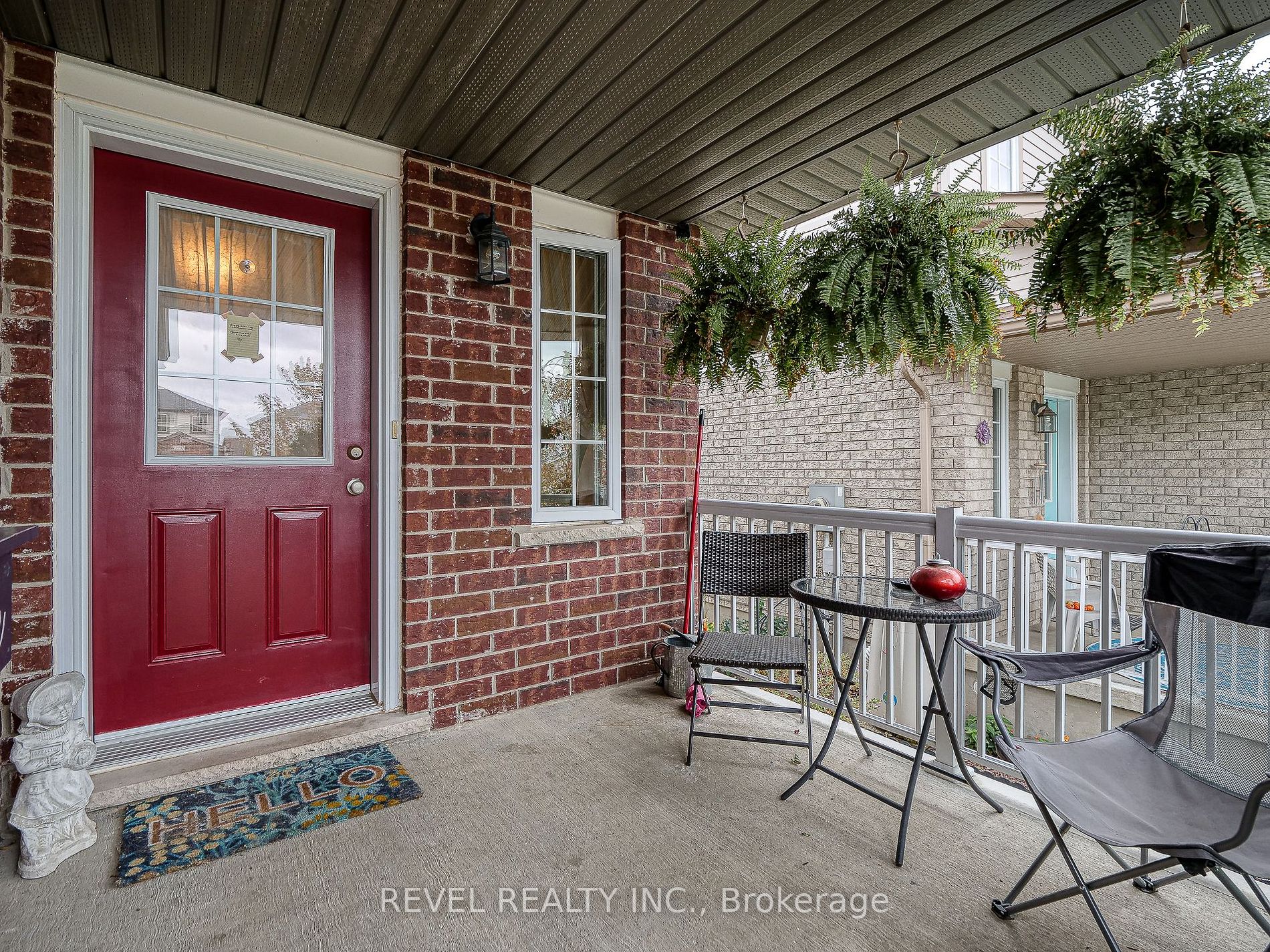 1055 Marquette Dr