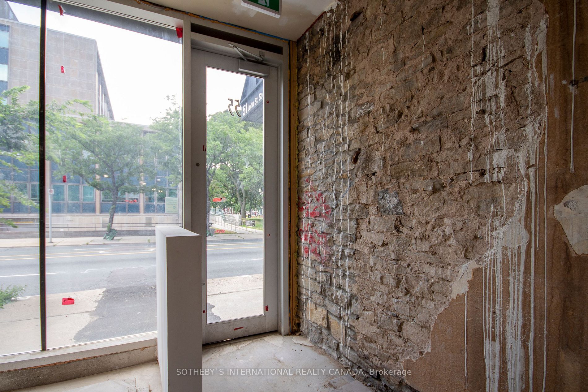 55 John St S