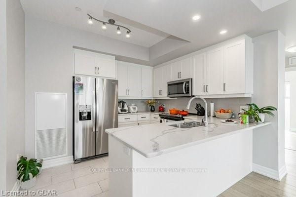 1878 Gordon Street, #1103