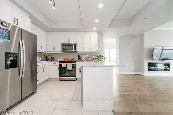 1878 Gordon Street, #1103