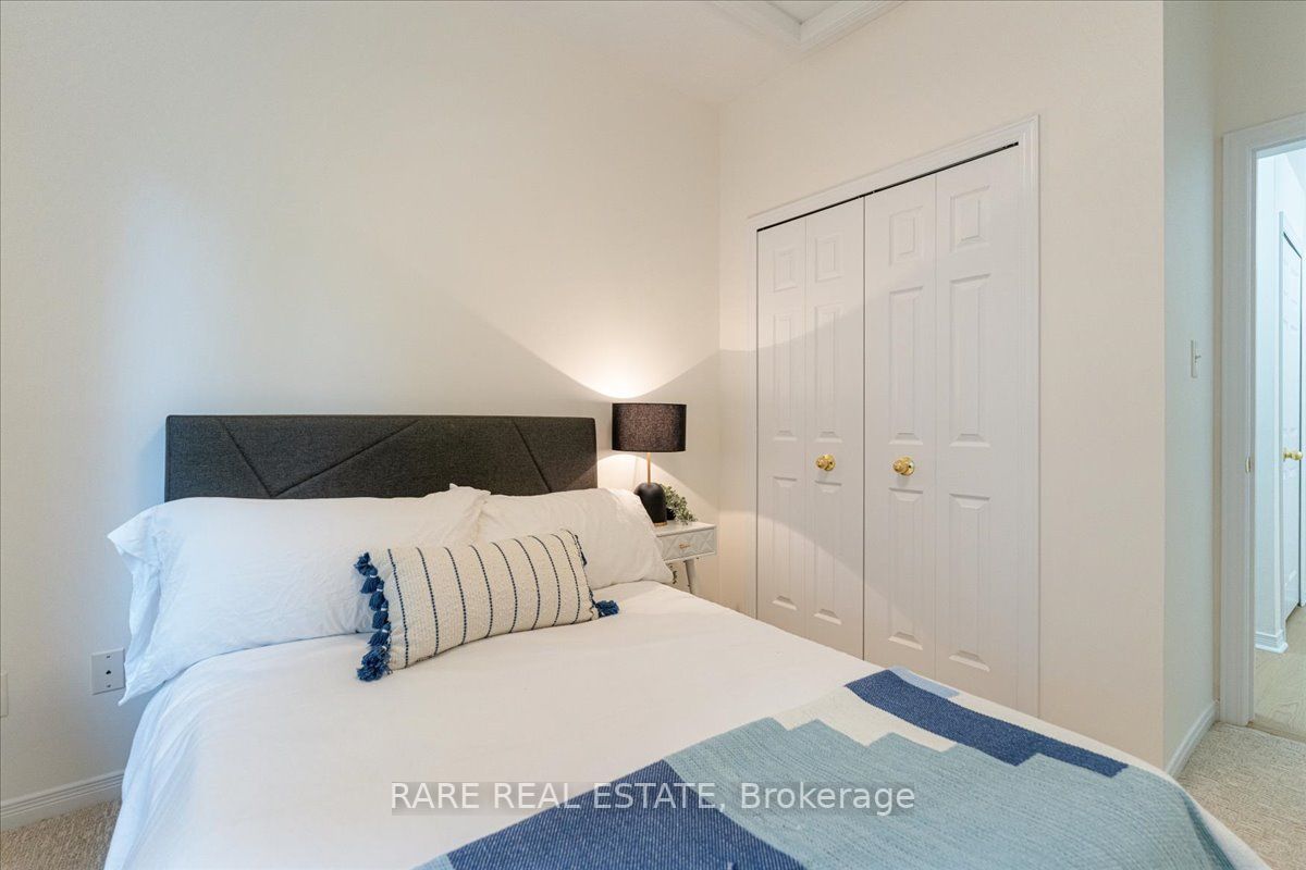 212 Stonehenge Dr, #39
