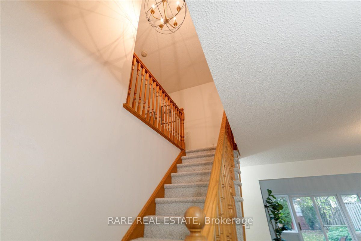 212 Stonehenge Dr, #39