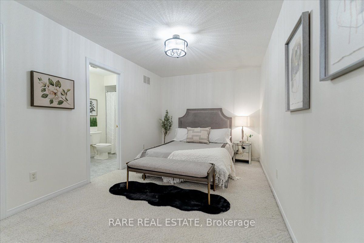 212 Stonehenge Dr, #39