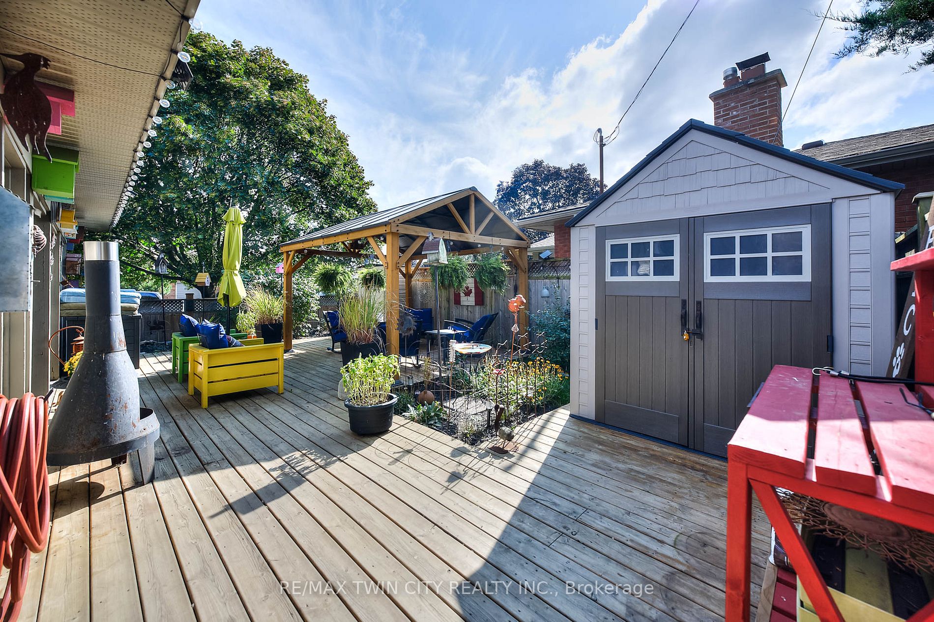 44 Alexander Ave